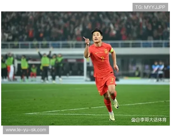 速度灵活嗅觉敏锐，武磊无球跑动成制胜法宝